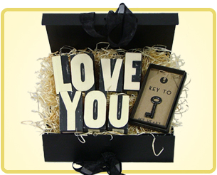 Love From the Heart Hamper Box Love From the Heart Hamper Box
